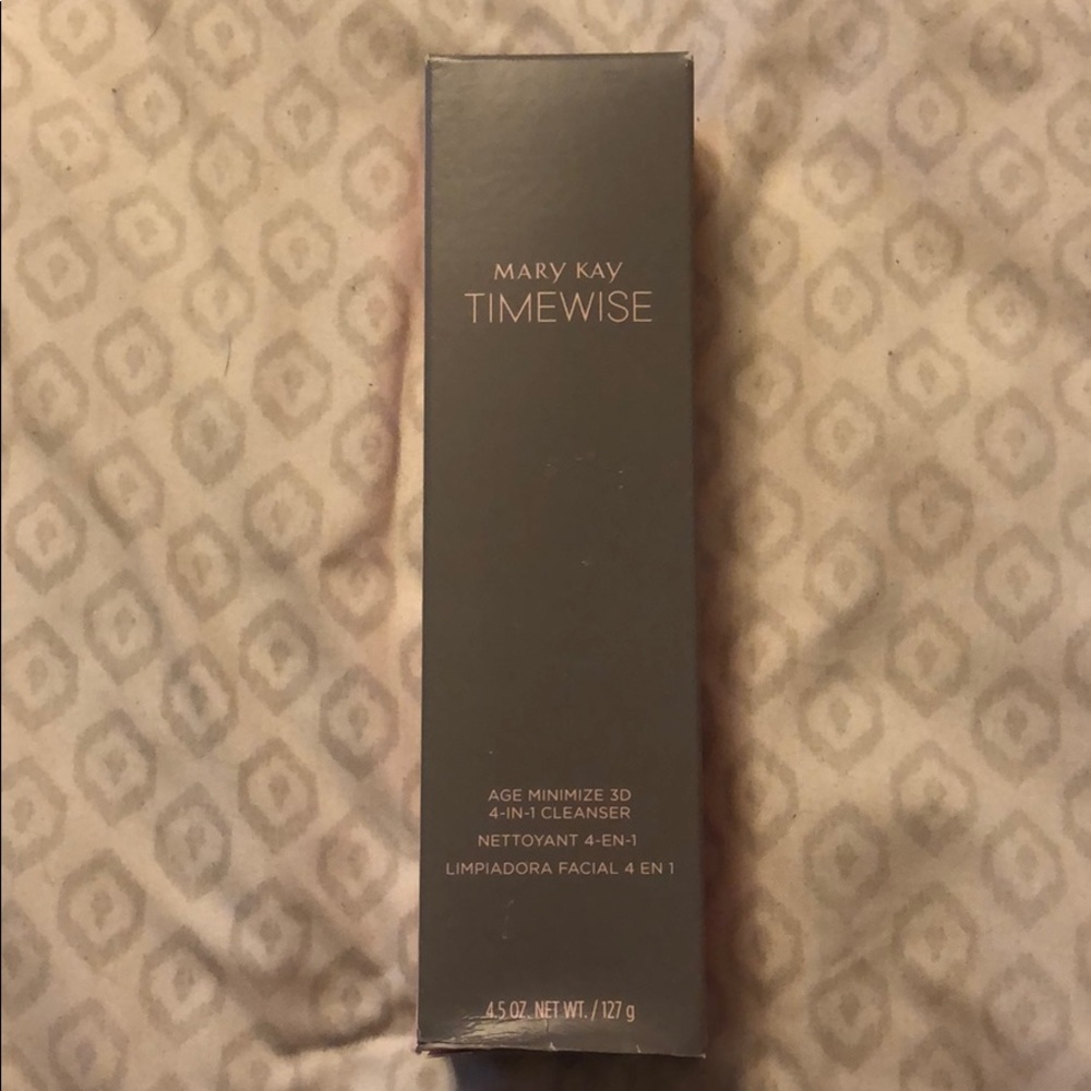 Mary Kay Timewise 3D Cleanser